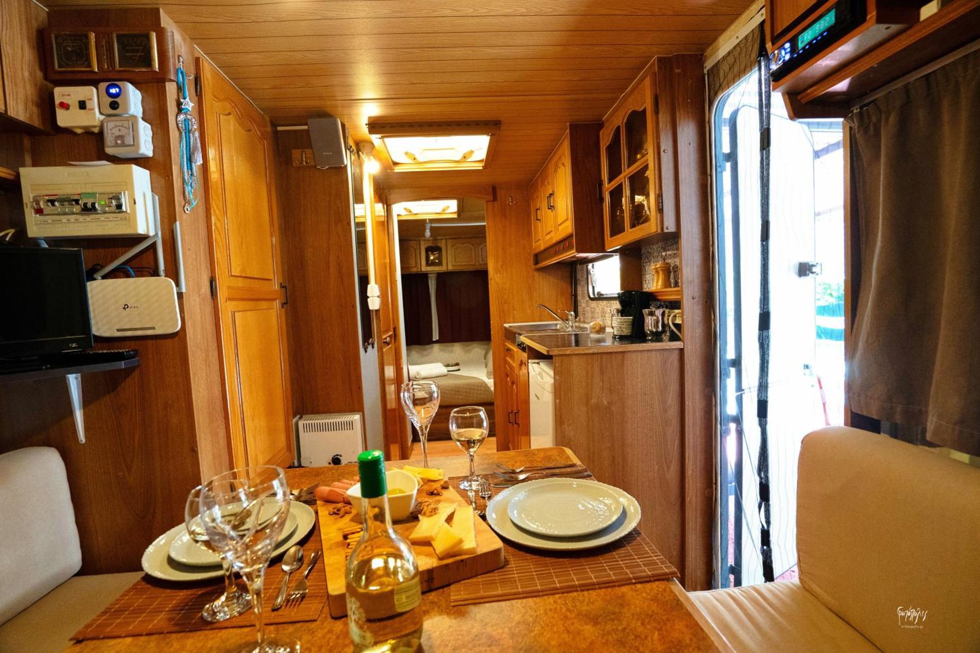 Lemon Garden Camper * La Canée